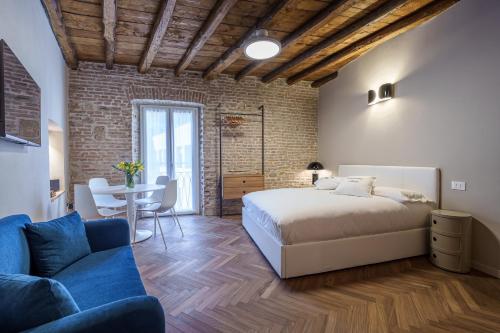 Camozzi Suite