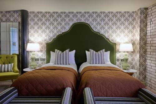 room detail thumbnail 0