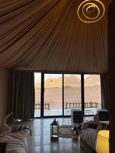 Wadi Rum Ahmad comp in Уади Рум