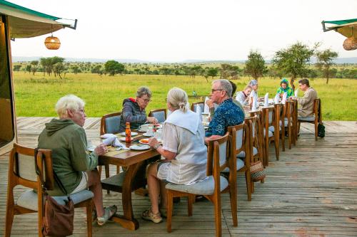 Pori Pori Lodges & Camps in Serengeti