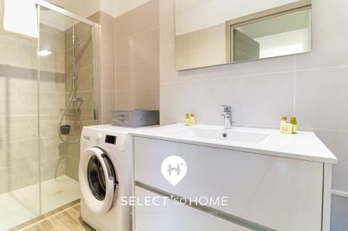 SELECT'soHOME - Appartement à Saint-Clair avec terrasse, piscine et garage privé ! - 180SUD-A12, Le Lavandou (foto 3)