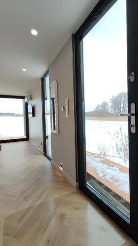 Houseboat - Dom na wodzie in Mrozy Wielkie