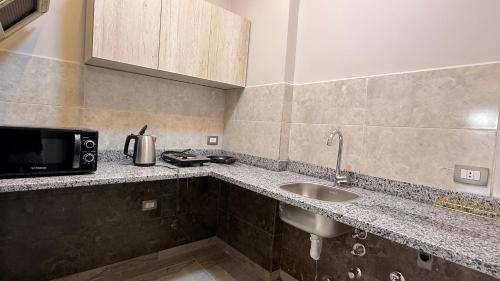 Garden View & Abdeen Palace 2BR & 2 Bathrooms - Downtown Cairo - image 12
