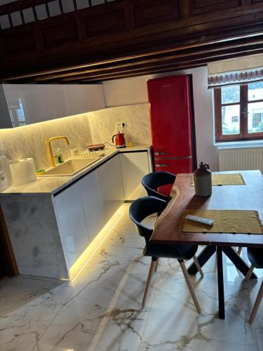 Plagia Luxury Suites in Skyros
