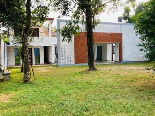 Seth Villa Matara – khách sạn tại Weliveriya