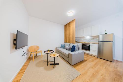 Zagreb 226 - 227 - 228 - 229 - 230 - 231 - 6 Units - Studio & One Bedroom Apartments - New - Apartme – khách sạn tại Tresnjevka