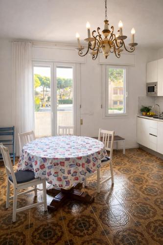 Apartment with Pool in Cavalino Jesolo