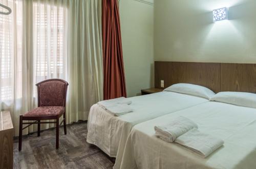 Hostal Sant Miquel - image 5