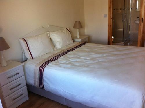 Kilmore Quay Castleview 1 - 5 Bedroom House in Kilmore Quay
