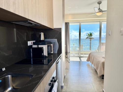 Harbour Lights Studio Apartments 3