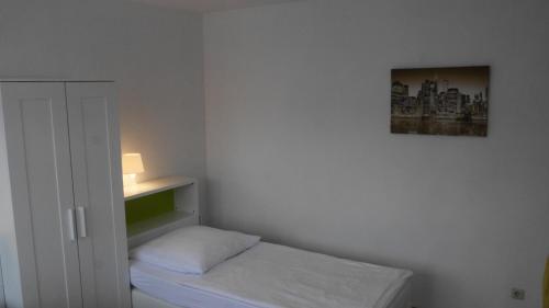 Appartements Katharina 245m von Pestalozzistraße entfernt