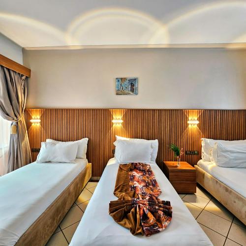 Hotel EZZAHIA by HMS in Marakeş