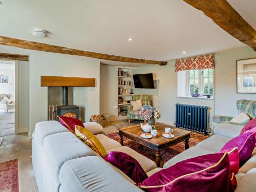 Iekārtas, 4 Bed in Sedbergh oc-sz595 in Sedberga