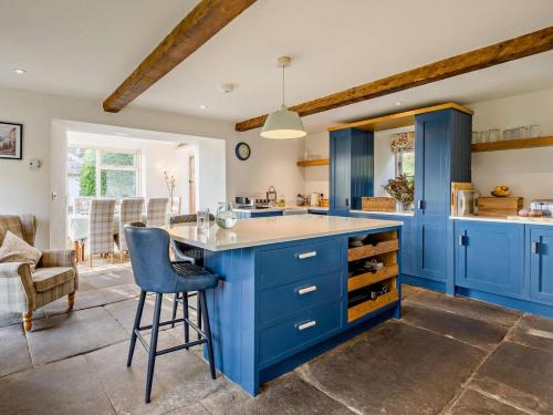 Iekārtas, 4 Bed in Sedbergh oc-sz595 in Sedberga