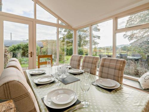 Iekārtas, 4 Bed in Sedbergh oc-sz595 in Sedberga