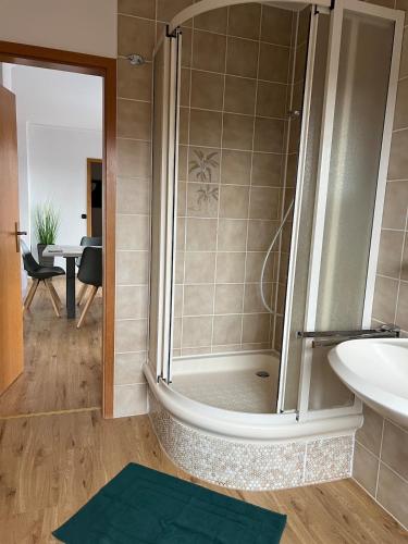 Duša, Helles Apartment mit Balkon in Kempen (North Rhine-Westphalia)