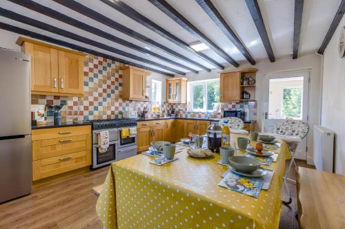 Iekārtas, 5 Bed in Clows Top oc-m32976 in Lindridge