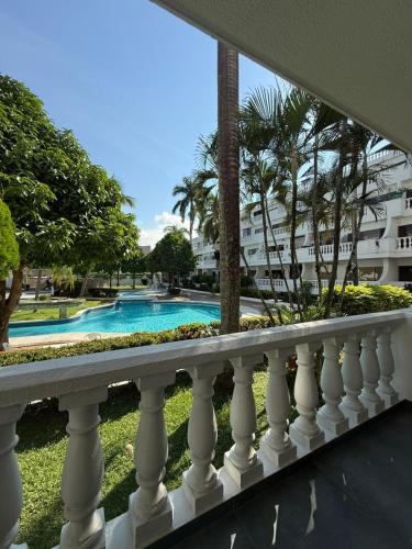 Apartamento Moderno con Piscina y Terraza en Ricaurte cerca a Girardot