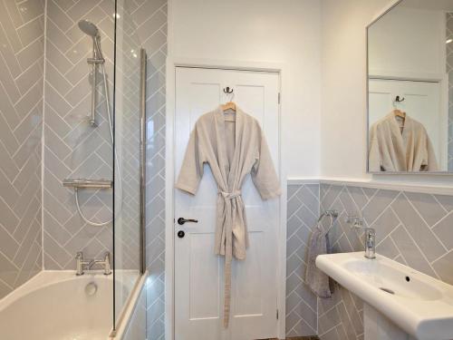 3 Bed in Bakewell oc-90384, Bakewell (foto 3)