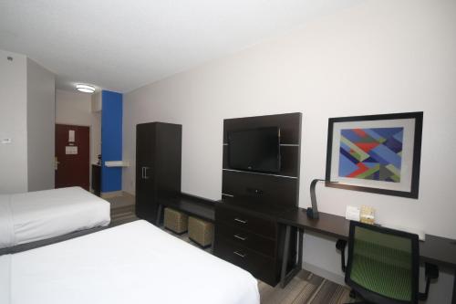 Holiday Inn Express Hillsville by IHG in Hillsville, USA