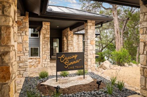 A szálláshely kívülről, Chasing Summer - Private Lakefront Luxury on Lake in Point Venture (TX)
