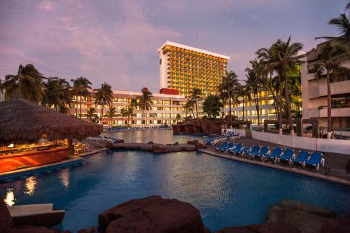 Swimming pool, El Cid Castilla Beach in Mazatlán