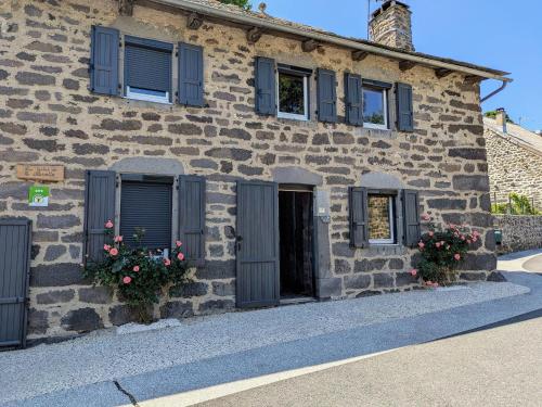 Séjour rustique proche des Estables et du Puy-en-Velay - FR-1-582-533 (Sejour rustique proche des Estables et du Puy-en-Velay - FR-1-582-533) in Saint-Front