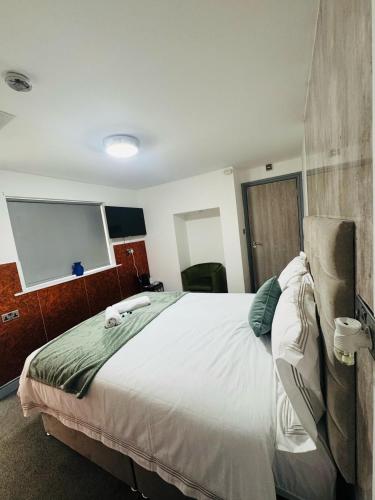 Double room, private bathroom