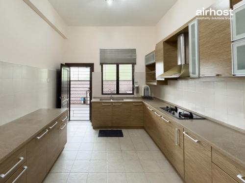 Family House Kemensah Heights Ampang/Zoo (11pax) - image 13