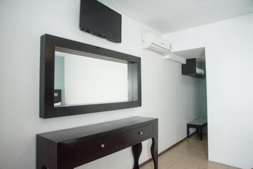 Hotel La Siesta Room Type - Deluxe Twin Room