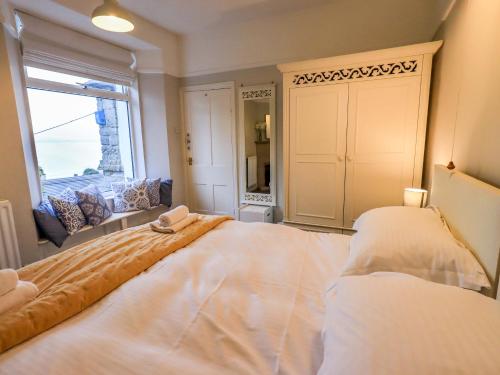 Hotelli välisilme, Yewbarrow Cottage in Grange Over Sands