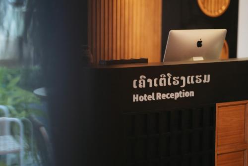 紅寶石豪華酒店 (RUBY LUXE HOTEL) in 永珍