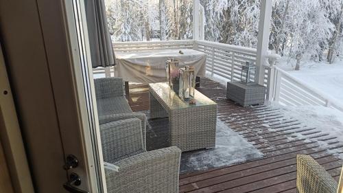 Genuine Beach House and Sauna in 拉姆普西耶爾維