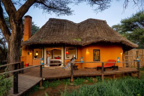 Vista exterior, Tawi Lodge in Amboseli National Park