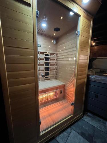 Sauna, Wellness chata Hluboká (Wellness chata Hluboka) in Karlov (Vysocina)