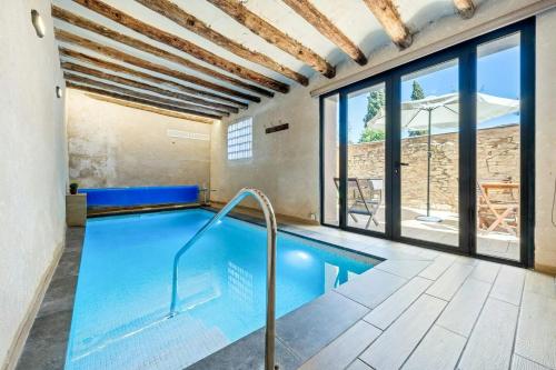 A szálláshely kívülről, House With Indoor Pool On The Cistercian Route in Rocafort de Queralt
