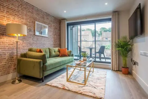 The Quadrant - The Palm Suite photo 2