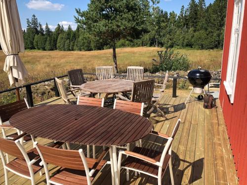 Iekārtas, Smuk svensk ødegård midt i skoven tæt på sø (Smuk svensk ødegard midt i skoven tæt pa sø) in Liatorp
