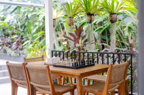 Canggu Surf Paradise by Pertama Stay 5