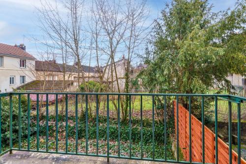 Балкон, Evasion Paisible - Proche parcs in Le Creusot