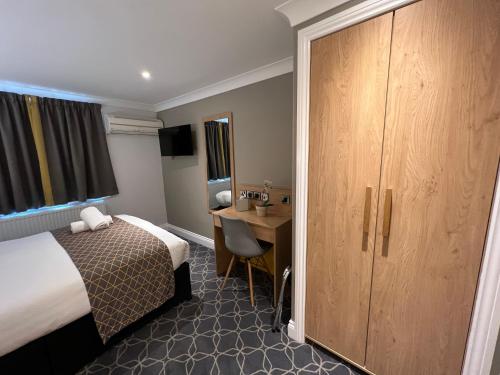 The Suites - St Pancras Hotel Group - image 5