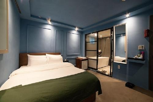 MW Hotel, Сеул (фото 8)