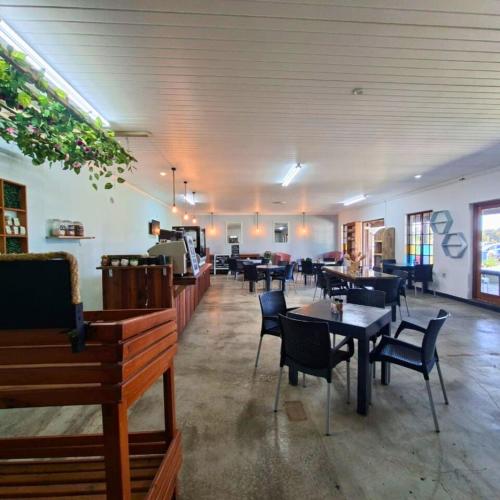 Food and beverages, Forest Gate Backpackers in Plettenberg Bay