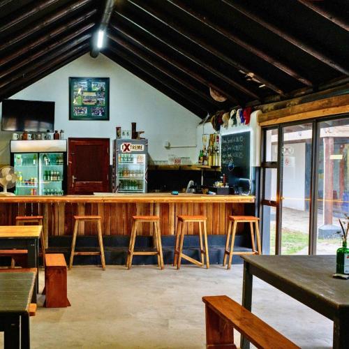 Bar/lounge, Forest Gate Backpackers in Plettenberg Bay