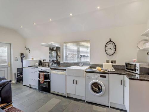 Iekārtas, 1 Bed in Bideford oc-42182 in Woolfardisworthy