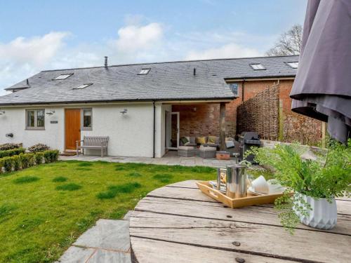 Iekārtas, 4 Bed in Honiton oc-45563 in Plymtree