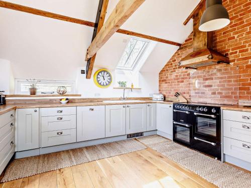 Iekārtas, 4 Bed in Honiton oc-53068 in Plymtree
