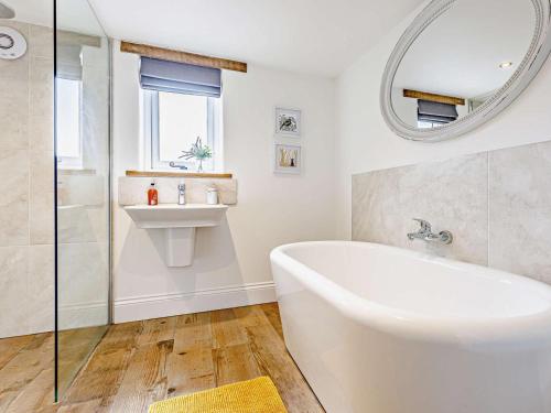Iekārtas, 4 Bed in Honiton oc-53068 in Plymtree