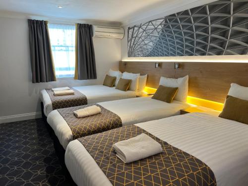 The Suites - St Pancras Hotel Group - image 7