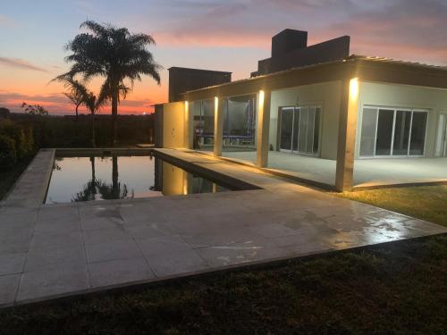 Casa Quinta Barrio Santa Lucia 3 - Laguna Brava Corrientes in Santa Ana